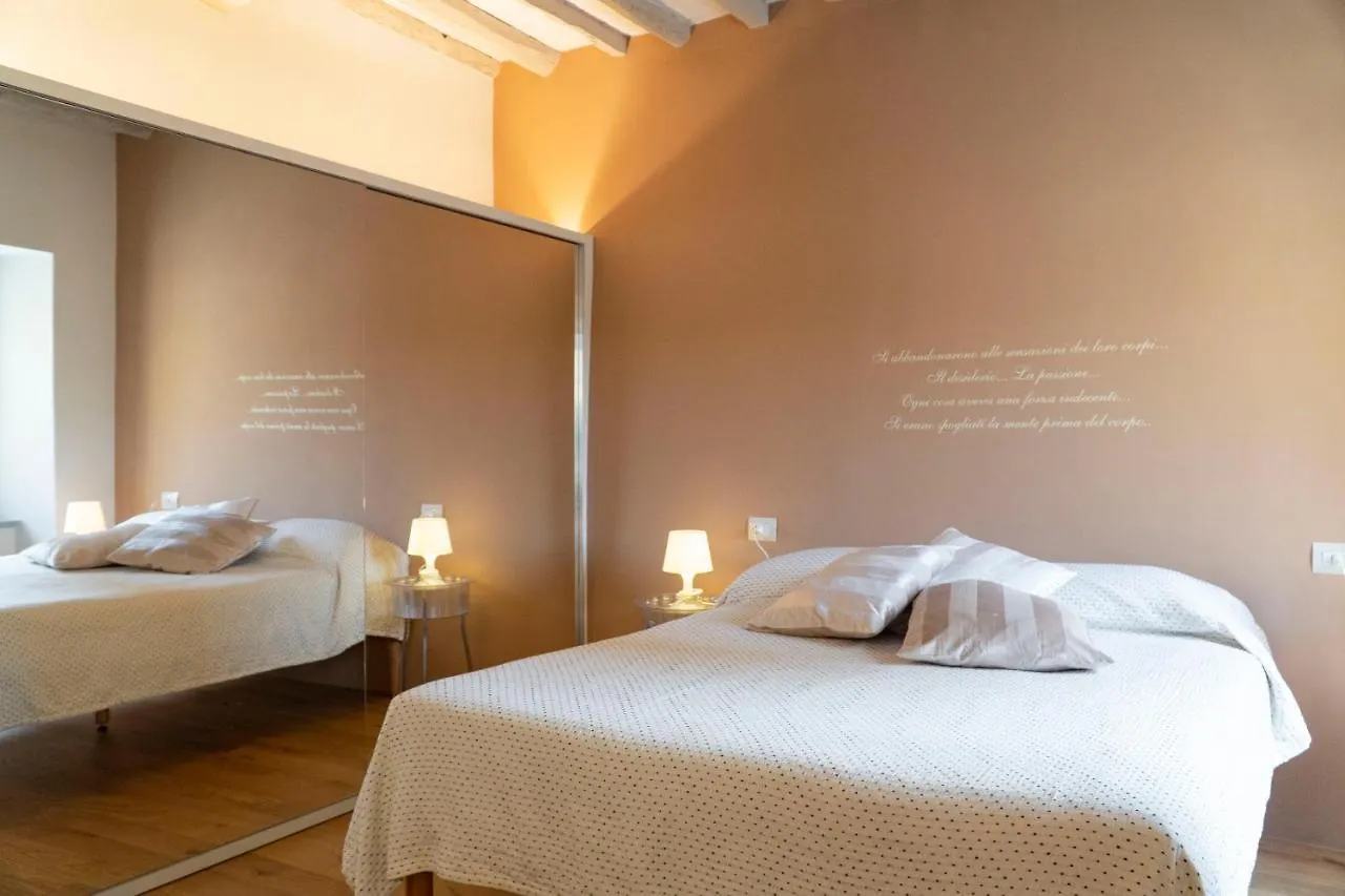 Losanna Suites Campiglia Marittima Gæstehus